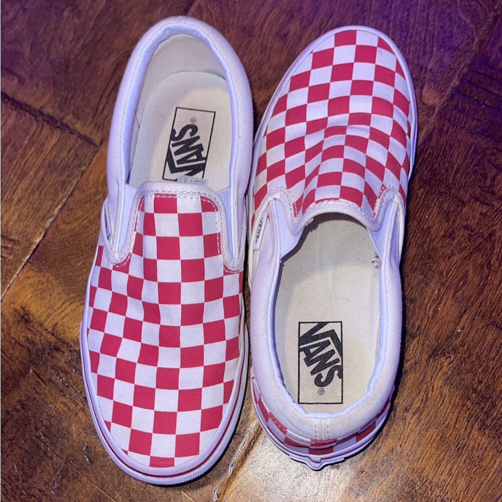 Red checkered vans ~ unisex